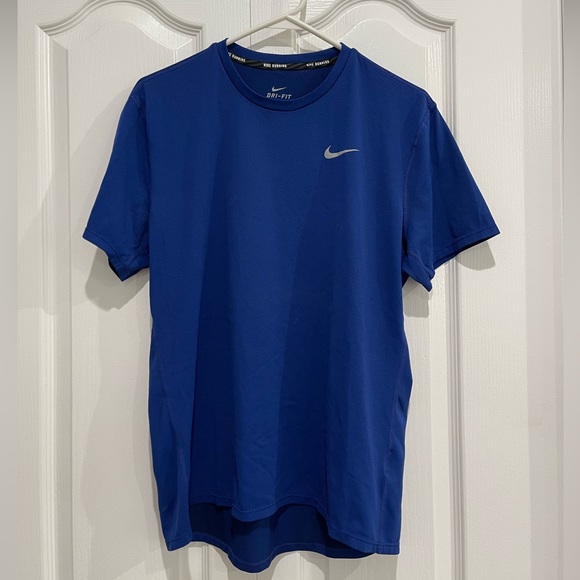 Nike Dri Fit Shirt - Picture 1 of 2
